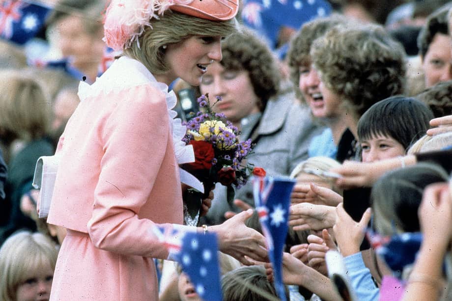 Diana de Gales es tal vez la mujer más querida que ha tenido la realeza británica en la historia reciente