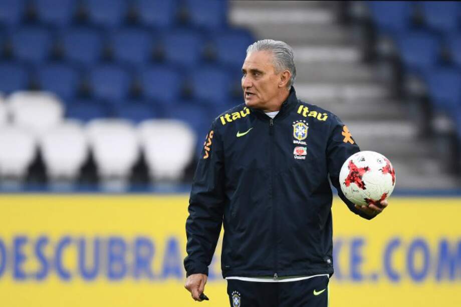 Tite enderezó el camino de Brasil en la eliminatoria sudamericana y la clasificó anticipadamente a la próxima Copa del Mundo. / AFP