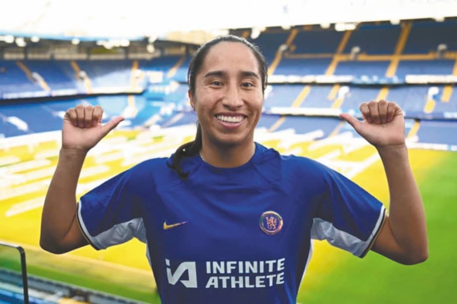 Mayra Ramírez ha vestido las camisetas de Fortaleza, Independiente Medellín, Sporting Club de Huelva, Levante y ahora Chelsea. / ChelseaFCW