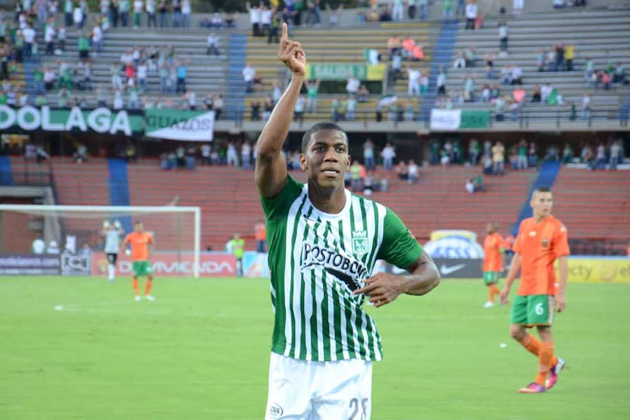 Orlando Berrío marcó el segundo gol del triunfo 4-1 de Atlético Nacional frente al Envigado en el Atanasio. / Luis Benavides