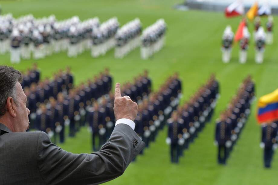 Presidente pide a las Fuerzas Militares que hagan a un lado las mentiras