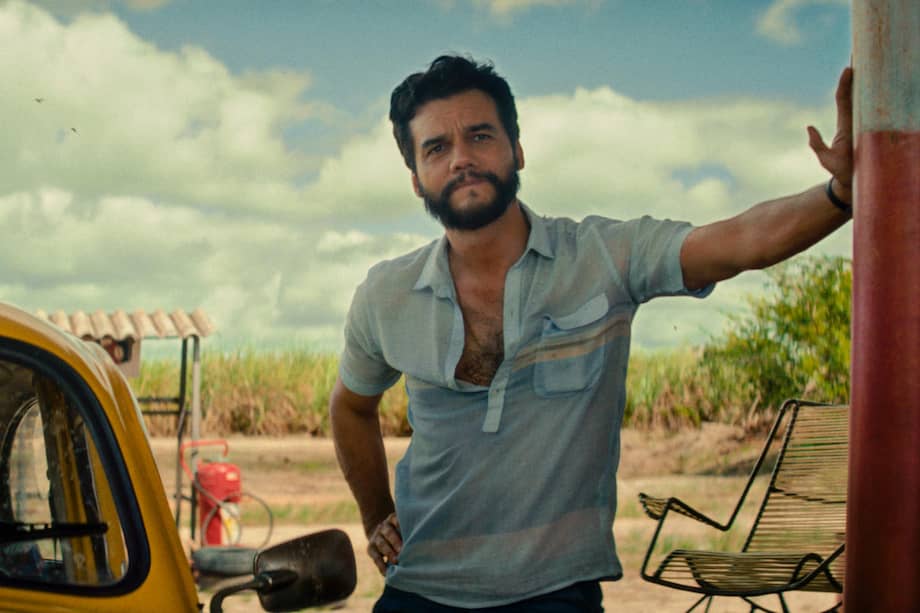 Kleber Mendonça Filho ataca la dictadura militar brasileña en 'O Agente Secreto' (en la imagen), que se llevó el premio a mejor dirección en Cannes.