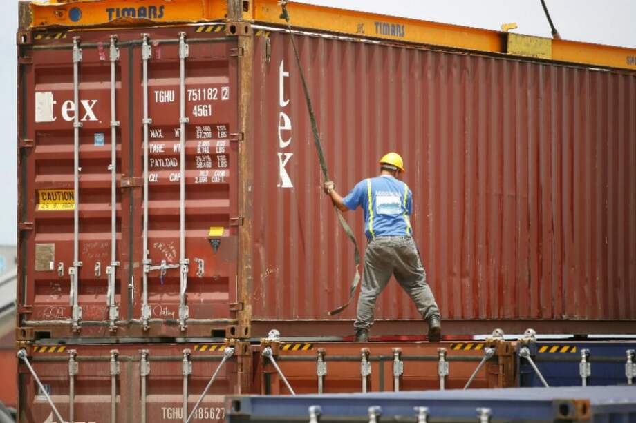 Colombia, Perú y la UE avanzan en implementación de acuerdo comercial