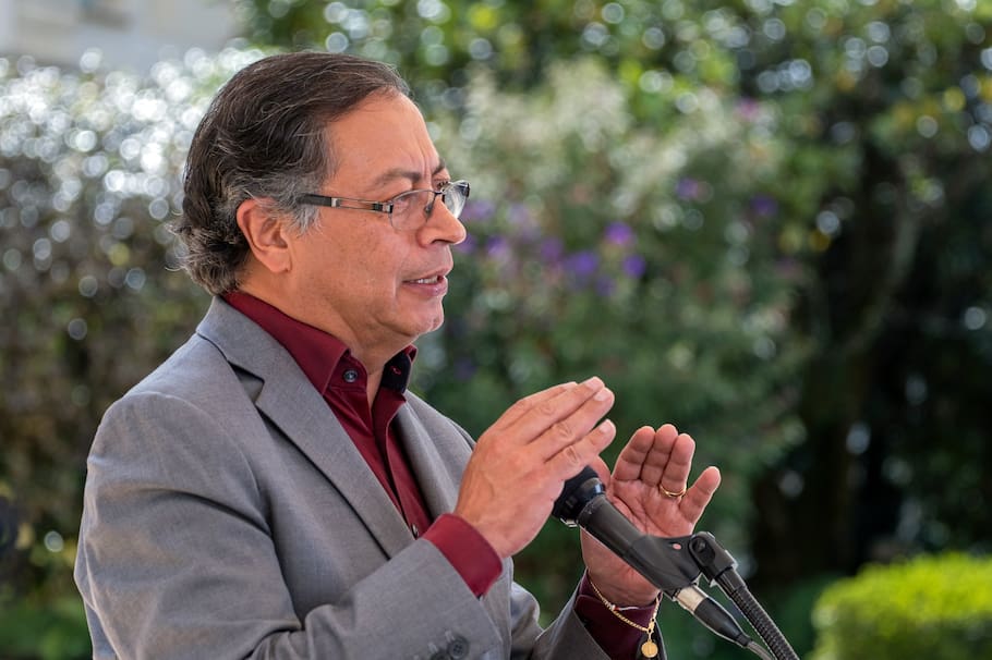 Este viernes 16 de septiembre se dio a conocer que el presidente Gustavo Petro está enfermo. Estos son los detalles.