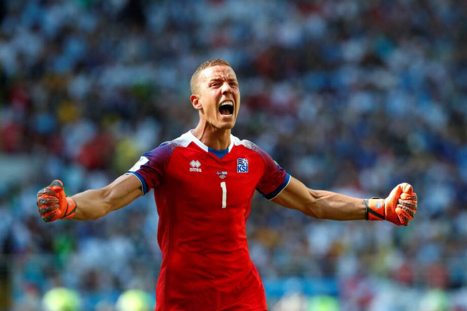 Hannes Halldorsson, arquero de la selección de Islandia. / EFE