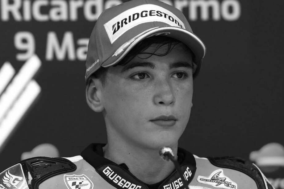 El motociclista se encontraba disputando una carrera juvenil en España.