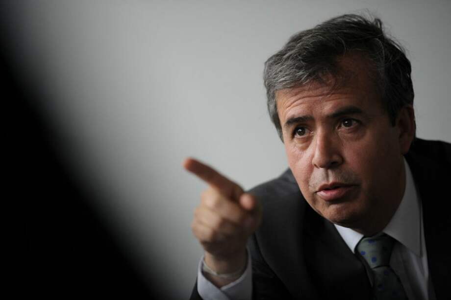 El abogado Alex Vernot insistió en defenderse a sí mismo y recusó al fiscal que lleva su caso. / Cristian Garavito - El Espectador