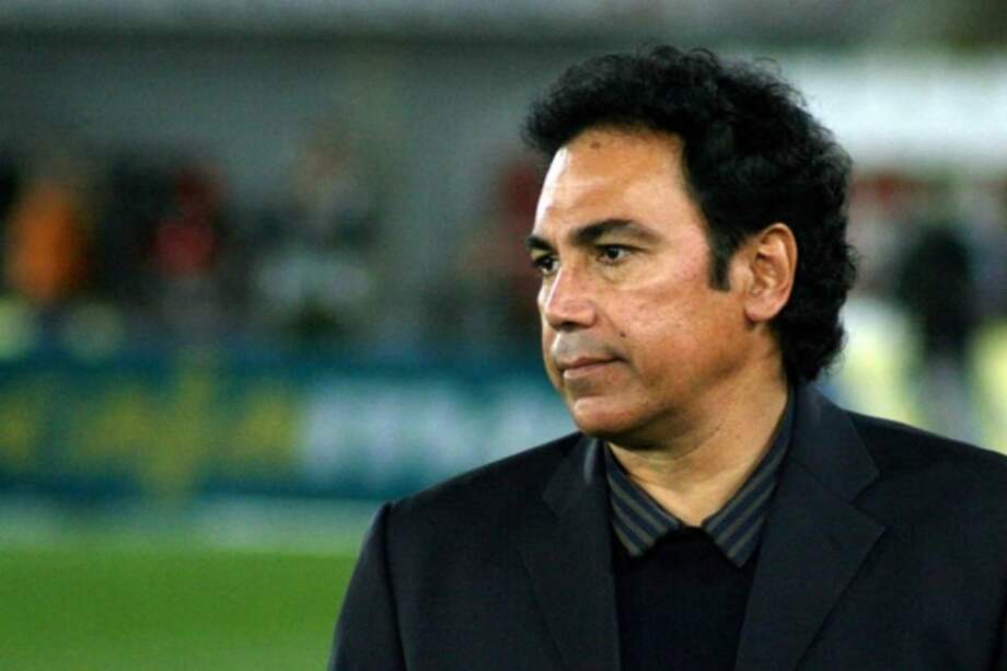 ESPN ficha al exfutbolista mexicano Hugo Sánchez
