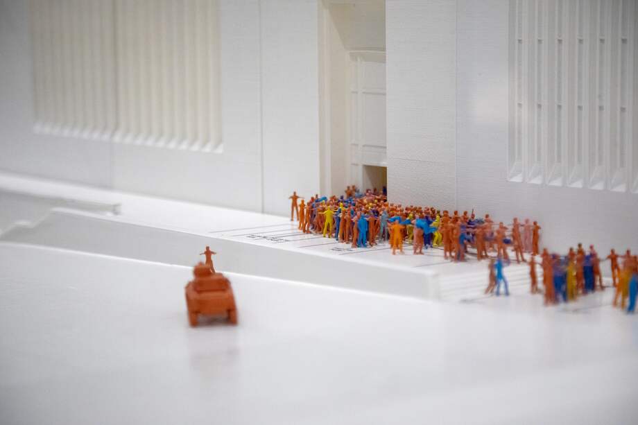 Esta maqueta, parte de la exposición "Huellas de la desaparición", es una de las piezas que se encuentran en la nueva sala "6 y 7 de noviembre de 1985".