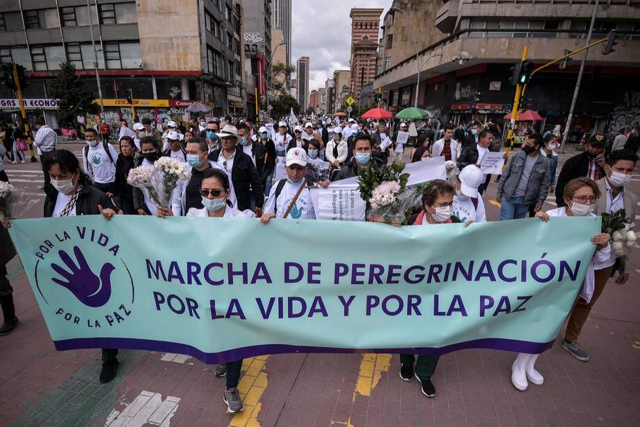 En el fallo, la Corte dijo que la Unidad de Investigación y Acusación de la Jurisdicción Especial para la Paz (UIA) advirtió que si se continuaba con la misma tendencia se podría llegar a la cifra de 1.600 crímenes al finalizar el año 2024.