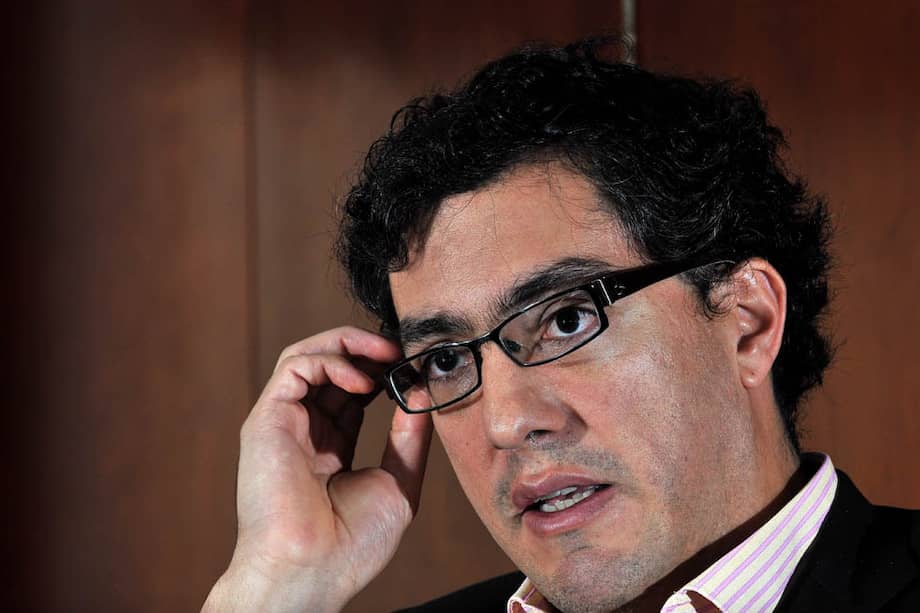 El director de la Dirección de Impuestos y Aduanas Nacionales (DIAN), Juan Ricardo Ortega. / Archivo