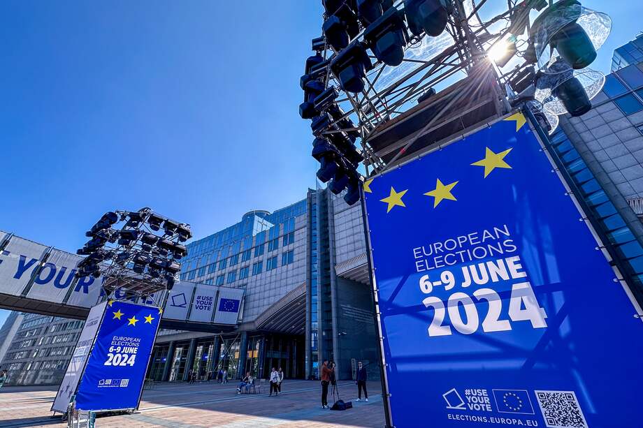 Vista del Parlamento Europeo, en Bruselas, desde donde se emitirá la retransmisión de los resultados de las elecciones europeas.
