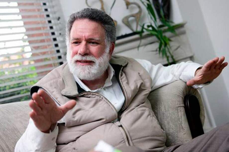 Luis C. Restrepo, excomisionado de paz.