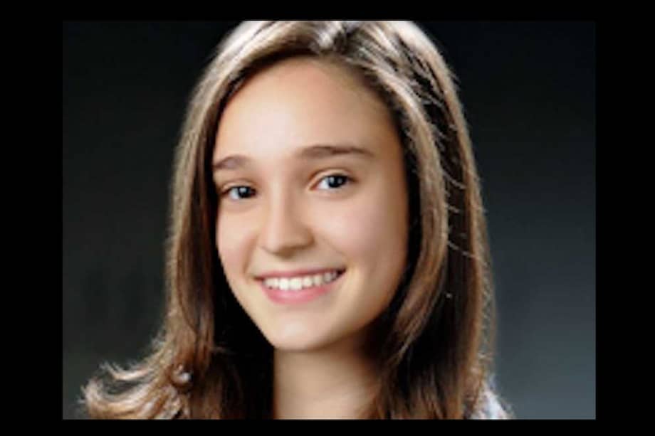 La turca de 16 años Elif Bilgin, ganadora del premio de ciencia "Science in Action"