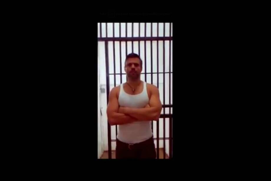 Captura de pantalla del video presentado por el oficialismo como prueba de vida de Leopoldo López.