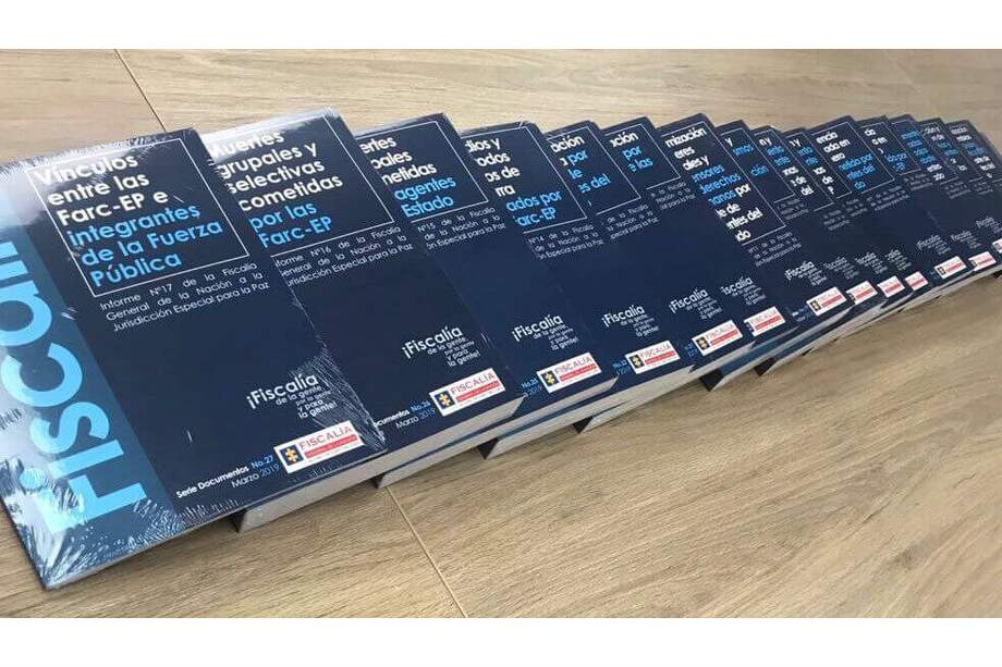 Los 17 informes ya se encuentran en manos de los integrantes de la JEP y de la Comisión de la Verdad. / Cortesía Fiscalía