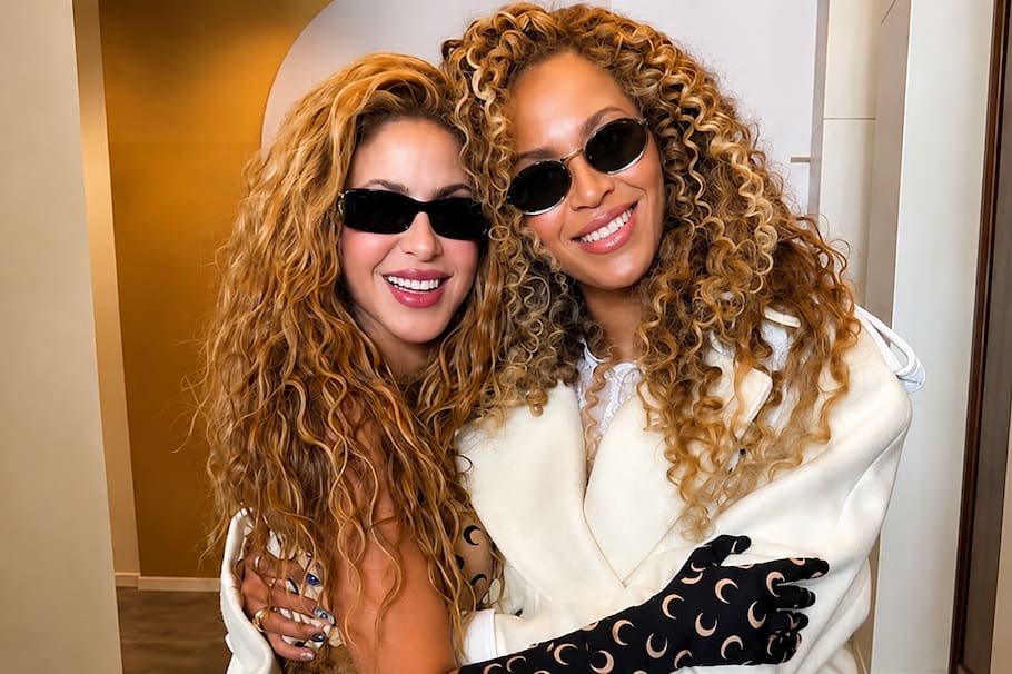 Shakira y Beyoncé, cantantes de música pop.