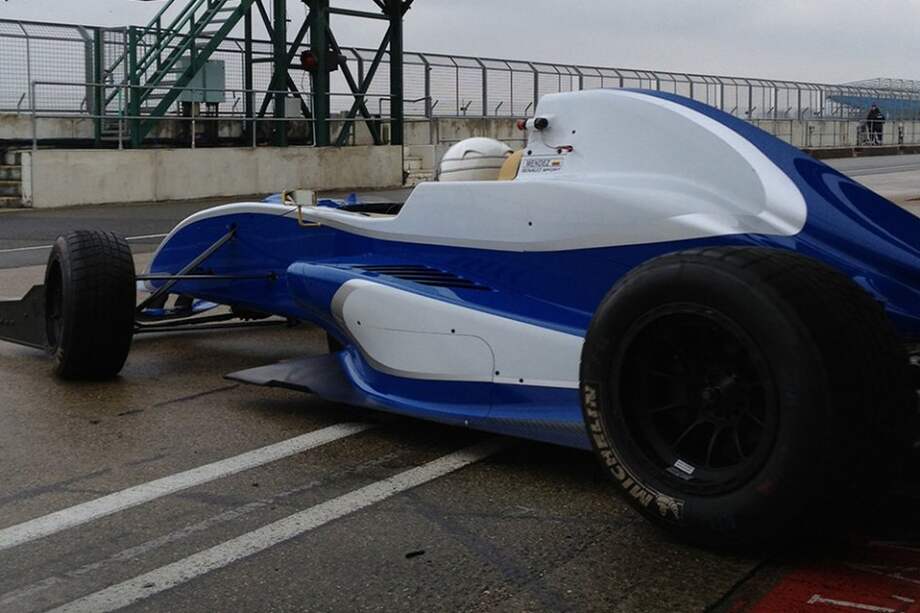 El piloto colombiano Andrés Méndez.