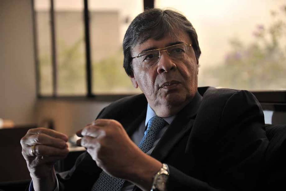 Carlos Holmes Trujillo cree fundamental que el Centro Democrático se entienda políticamente con el Partido Conservador. / Luis Ángel - El Espectador