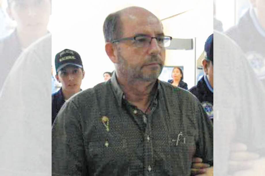 Condenan a 15 años a excongresista Alonso Acosta Osio por financiar a las AUC.