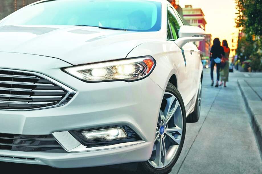 El Ford Fusion Titanium entrará al mercado colombiano con un precio de $88.990.000, y la versión Plus ascenderá hasta los $98.990.000. / Cortesía.