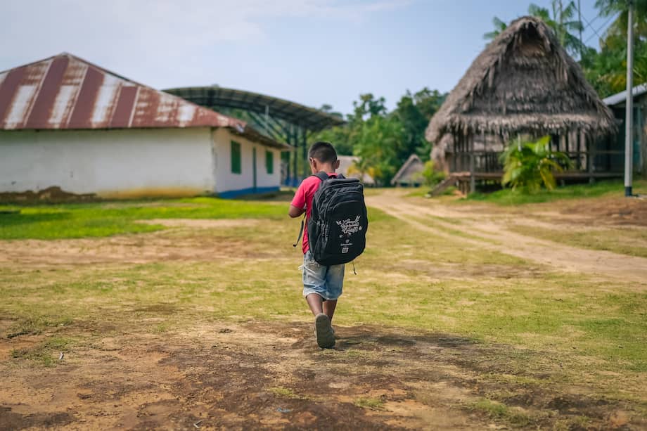 De acuerdo con el ministerio, el aumento de las sedes que ofertan estos dos grados implicó un incremento de 84.900 niños y niñas entre 2022 y 2025.