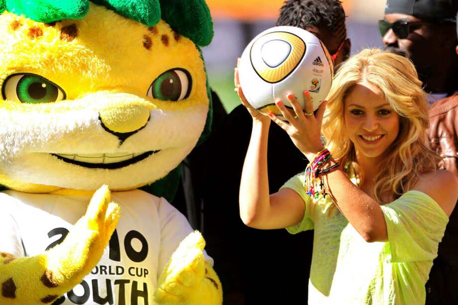 "Lo que hace que el Mundial sea tan increíble es que a todos les influye claramente el país organizador", asegura Shakira.