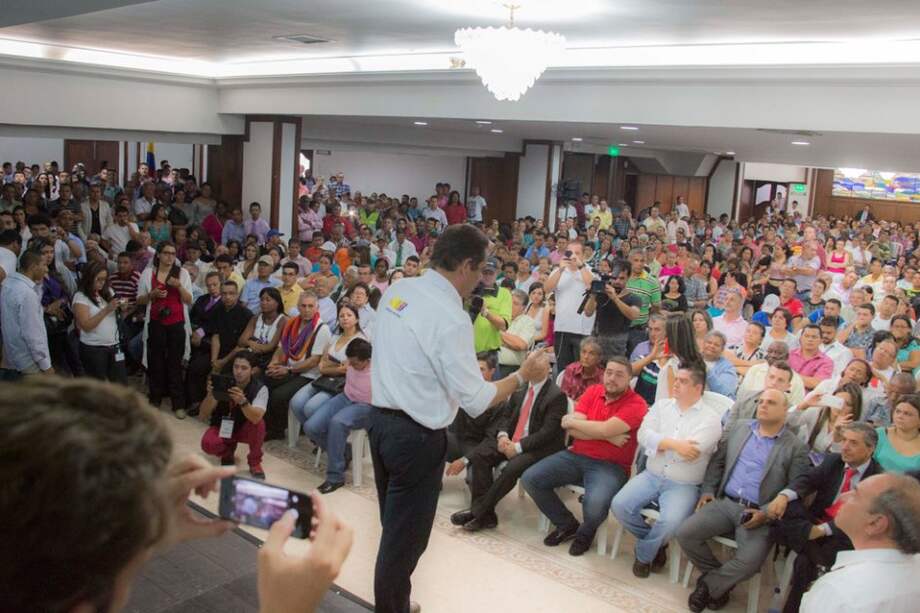 Desde Envigado (Antioquia) el candidato a la vicepresidencia, Germán Vargas Lleras, pidió superar los odios en el proceso electoral y abrir un debate con altura para no caer en la controversia personal.