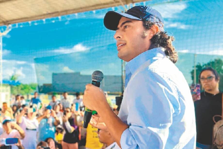 El hijo del presidente es investigado por presunto enriquecimiento ilícito y lavado de activos.