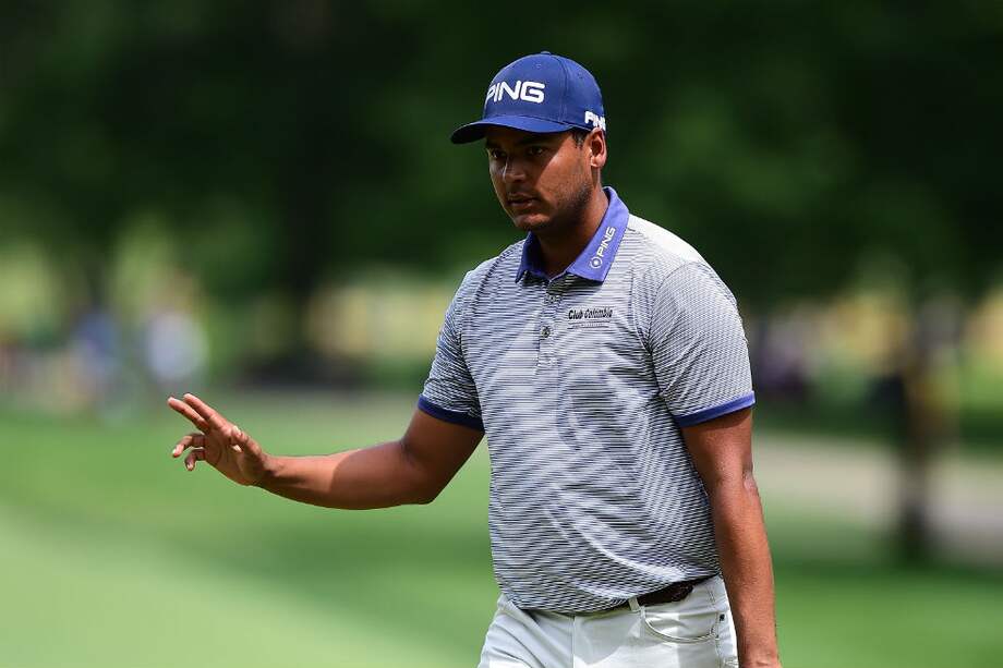 Sebastián Muñoz finalizó la tercera ronda con 68 golpes, dos bajo el par. / AFP
