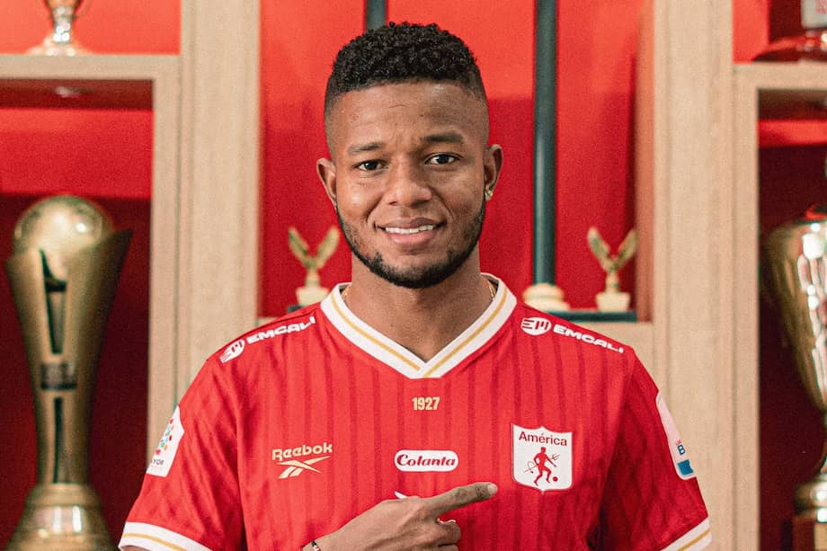 Yhormar Hurtado fue presentado como nuevo jugador de América de Cali.