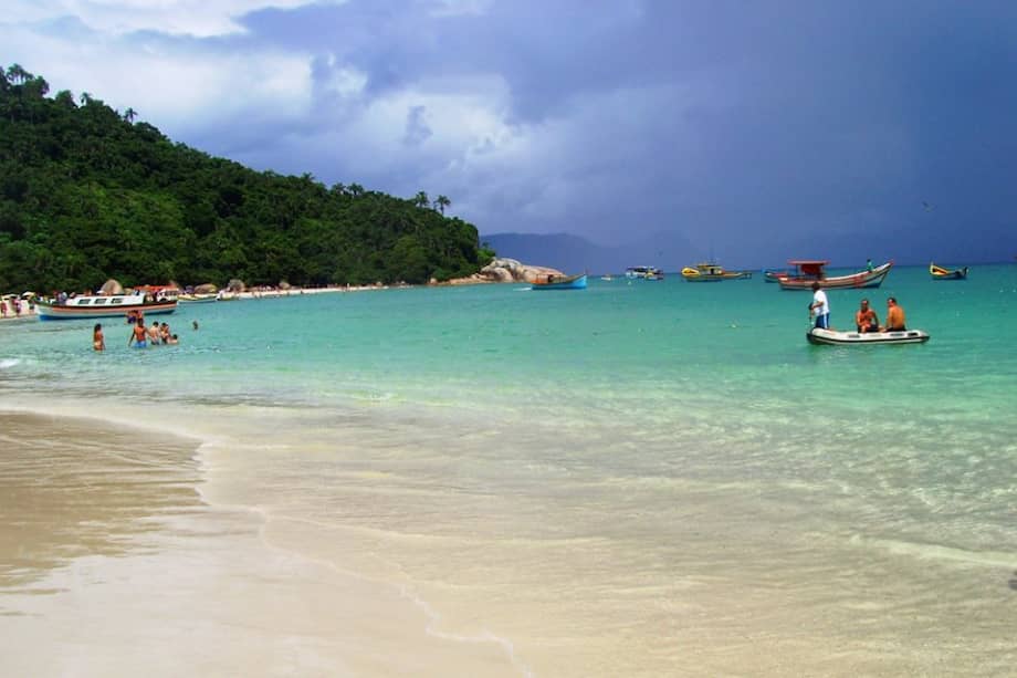 La ciudad de las cien playas