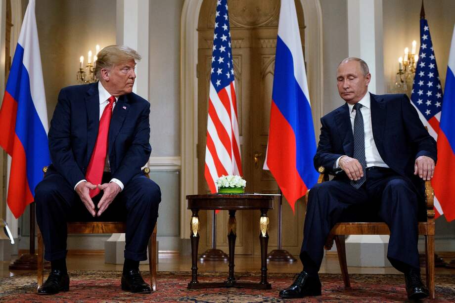 "¿Qué le pueden importar los tratados a Donald Trump? Para él los tratados y las leyes internacionales son papel higiénico con que se limpia su imperial antífona": Héctor Abad Faciolince.