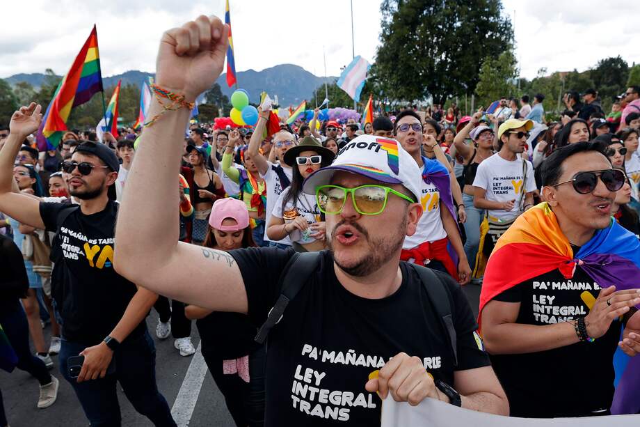 Los logros por los derechos de las personas LGBT en Colombia y en el mundo están bajo ataque.