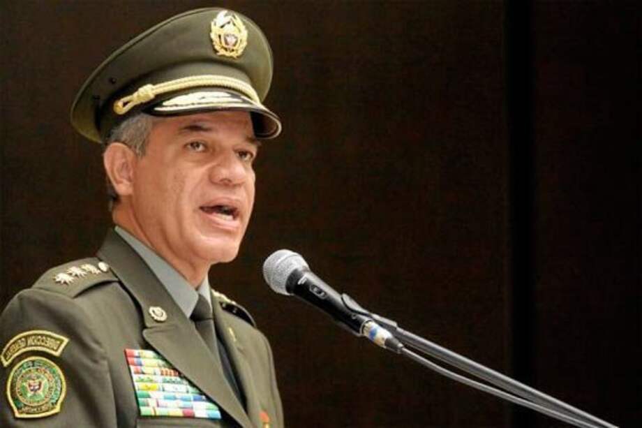 "No hay tolerancia frente a casos de sobornos a policías": León Riaño