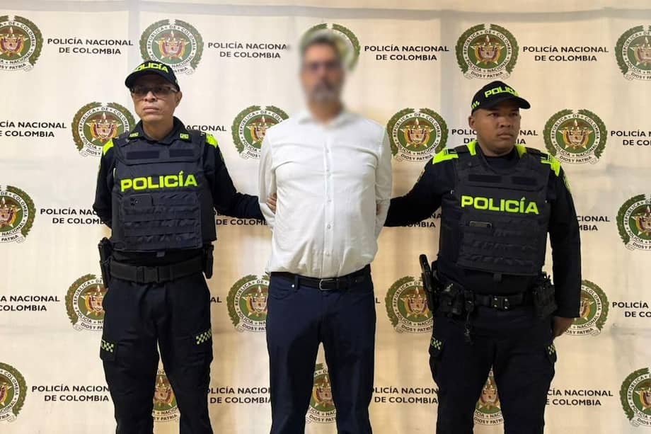 El médico urólogo Alberto Posada fue capturado el miércoles 15 de abril de 2026 cuando ingresaba a una clínica en Medellín.