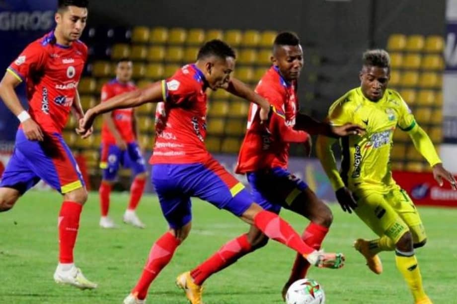 Pasto complicó su entrada a los ocho.