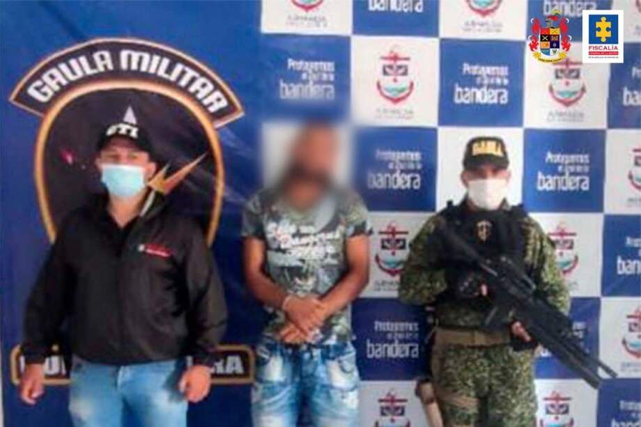 El hombre también habría maltratado a su expareja física y verbalmente.