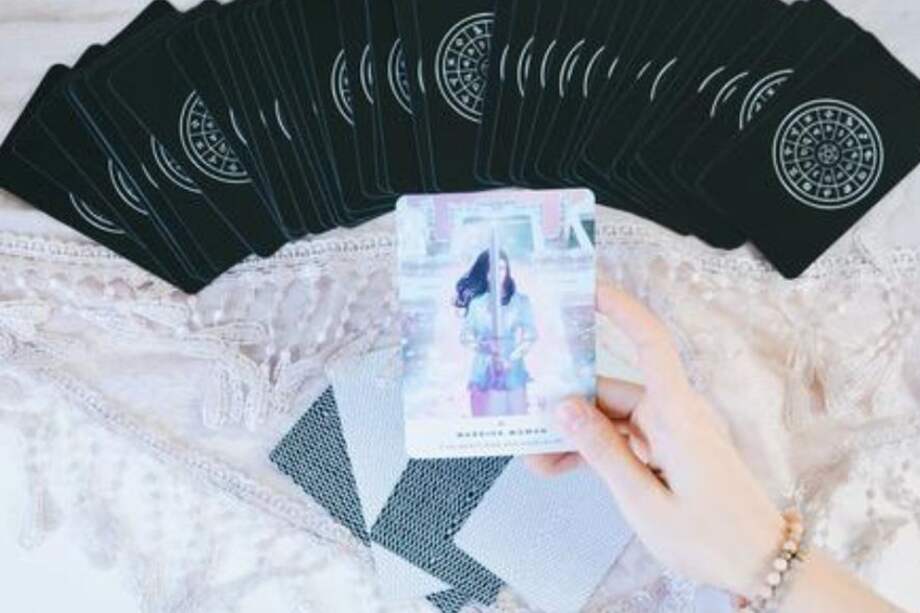 Leo:l a¿a , pero otra