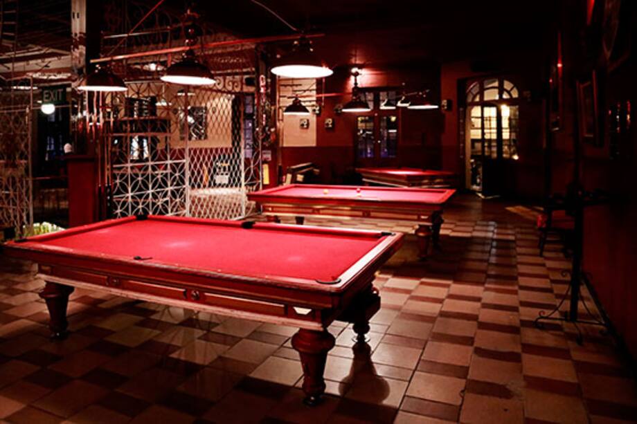 Billares Londres se reinventó para vibrar con la rumba electrónica