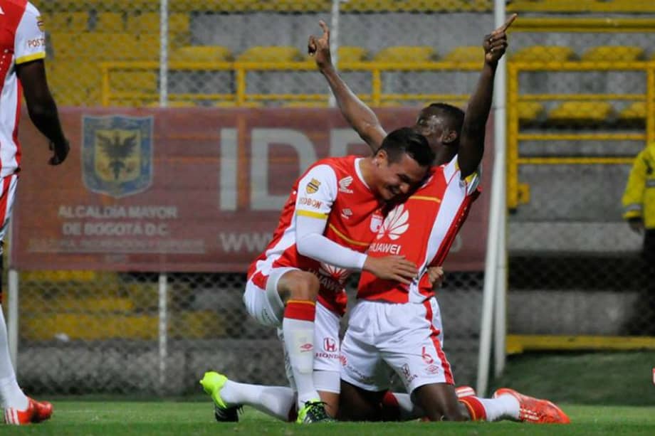 Independiente Santa Fe celebra su clasificación a cuartos de final de la Copa Águila. Foto: Independiente Santa Fe