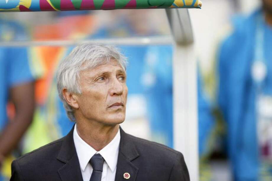 Santos quiere que Pékerman se quede en la Selección