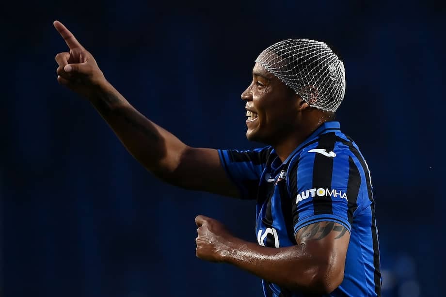 El delantero de la selección colombiana de fútbol alcanzó los 18 goles en el campeonato italiano.