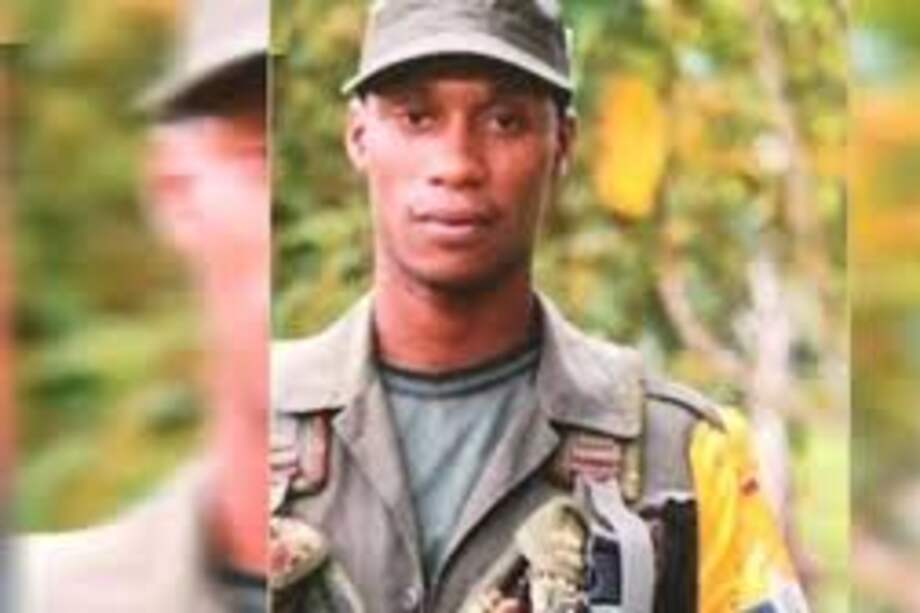 Walter Patricio Arizala es el jefe de la guerrilla disidente de las Farc, Frente Oliver Sinisterra que opera principalmente al sur del país. / Archivo