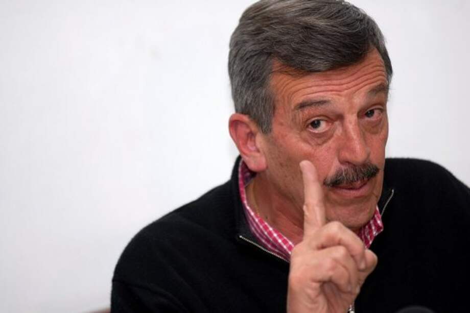 Fuero militar podría dejar en libertad al coronel Plazas Vega