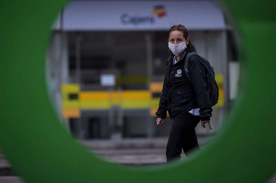 El impacto sobre el sector financiero será la suspensión del flujo de ingresos de los préstamos concedidos. / Mauricio Alvarado / El Espectador