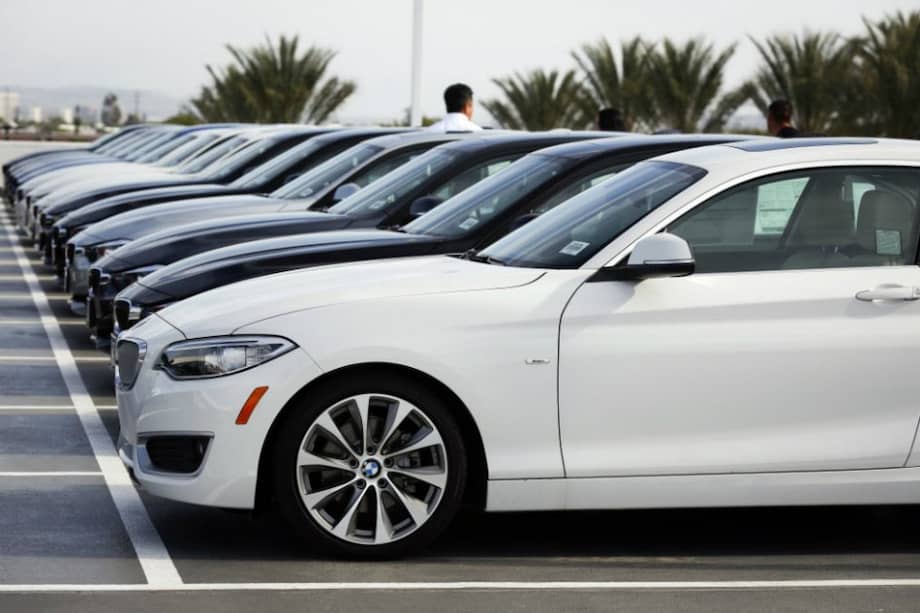 BMW llama a revisión 1,6 millones de autos por posible airbag defectuoso
