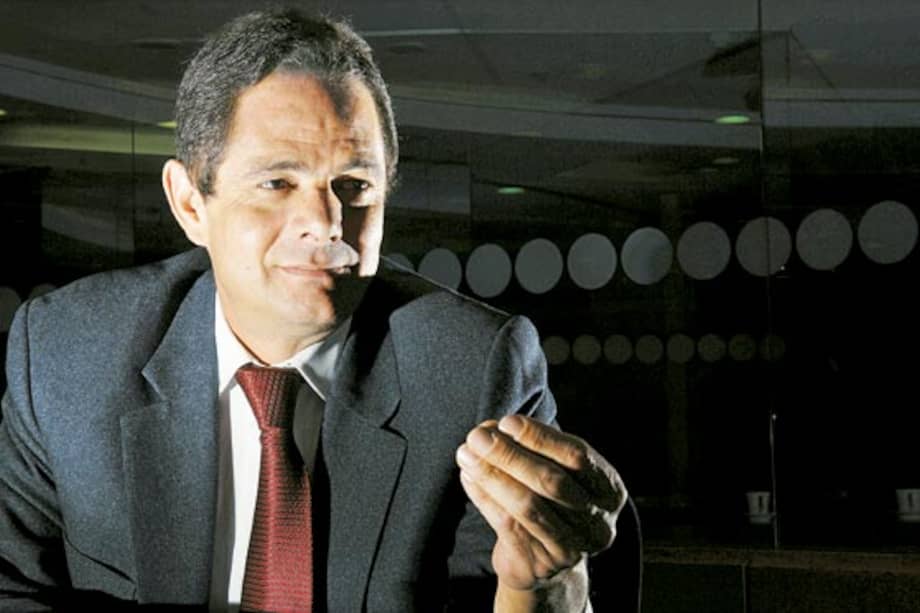 Germán Vargas Lleras, Ministro de Vivienda.