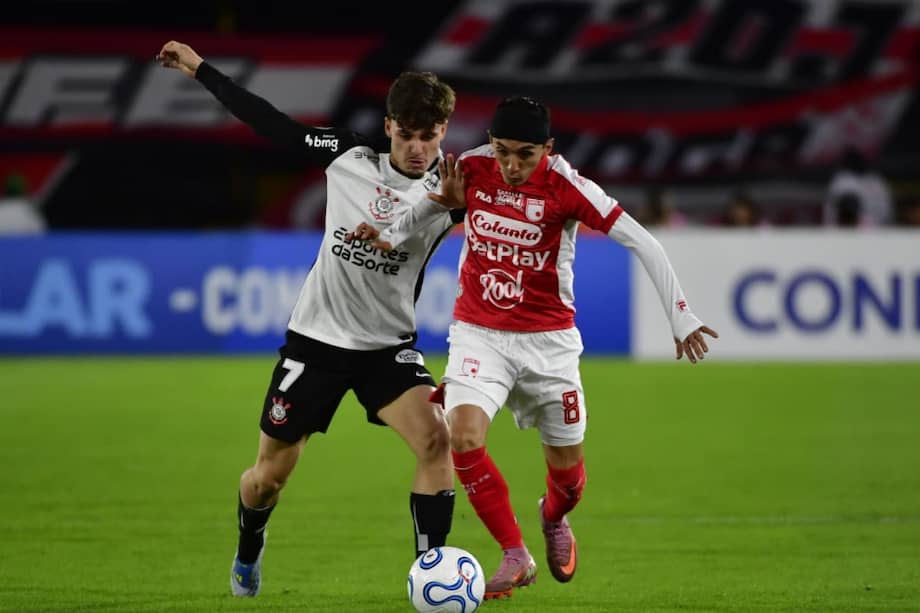 El conjunto cardenal recibe a los brasileños con la necesidad de buscar los tres puntos para seguir en la carrera del torneo internacional.