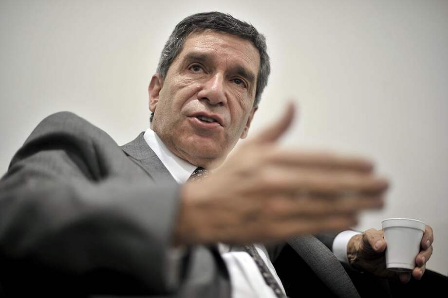 Rafael Pardo Rueda es el candidato de La U y del Partido Liberal. Dice que trabaja para sumar nuevos apoyos. / Óscar Pérez - El Espectador